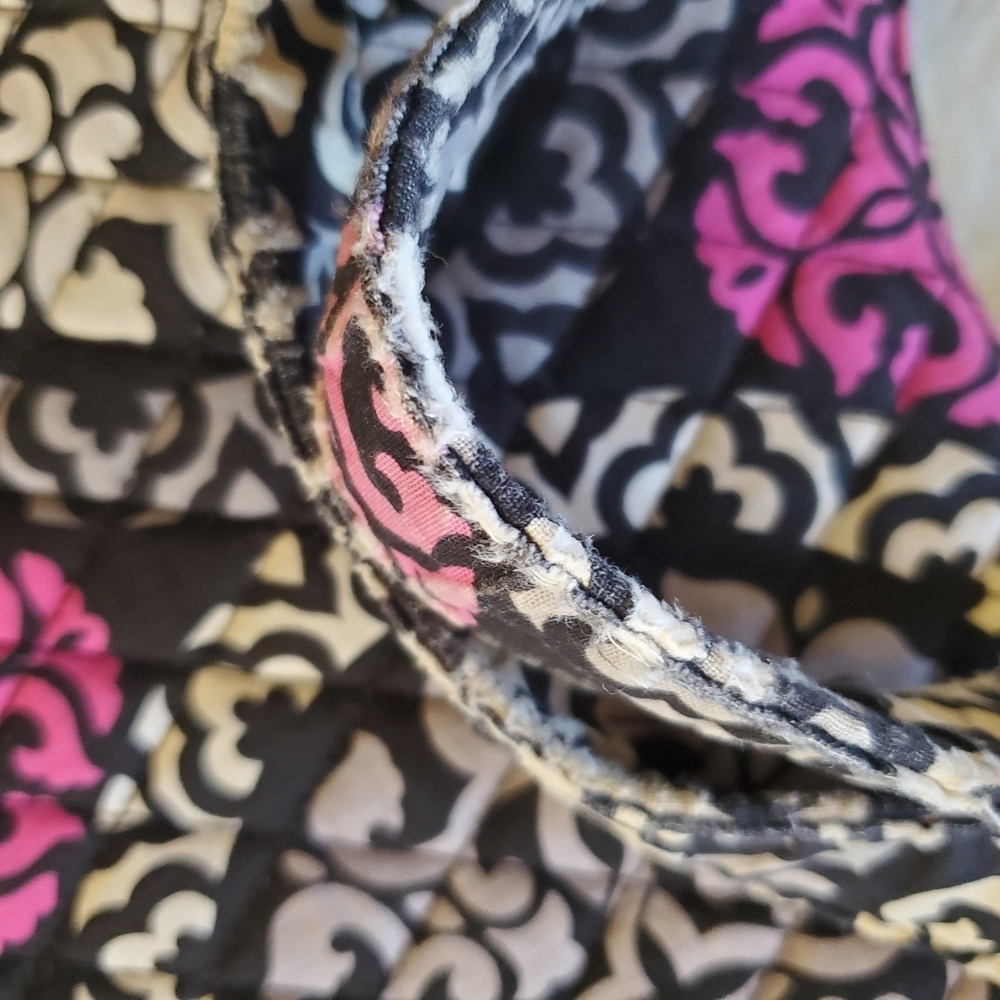 🇺🇸Vera Bradley Black and Fuchsia Shoulder Bag - Picture 10 of 12
